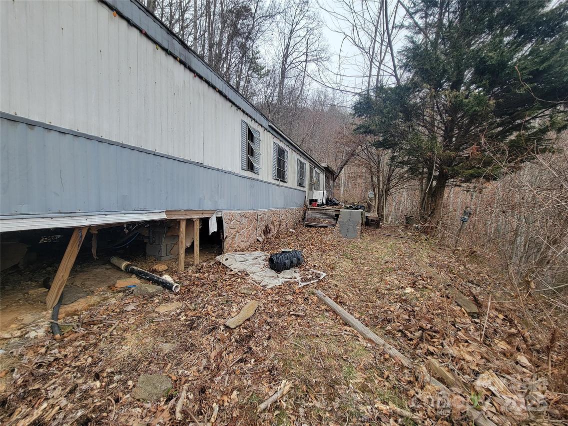 1851 Chambers Mountain Rd., Clyde, NC 28721