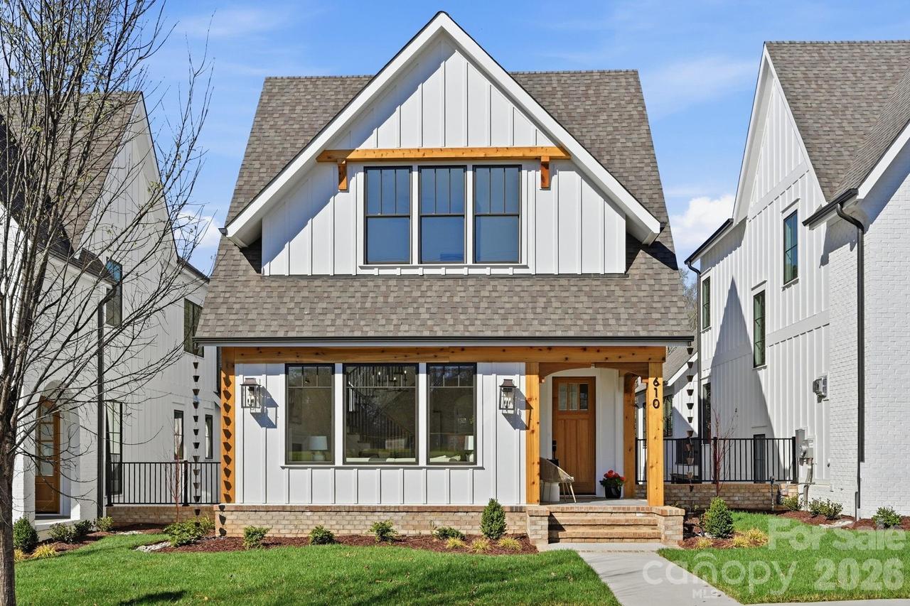 610 Walnut St., Davidson, NC 28036