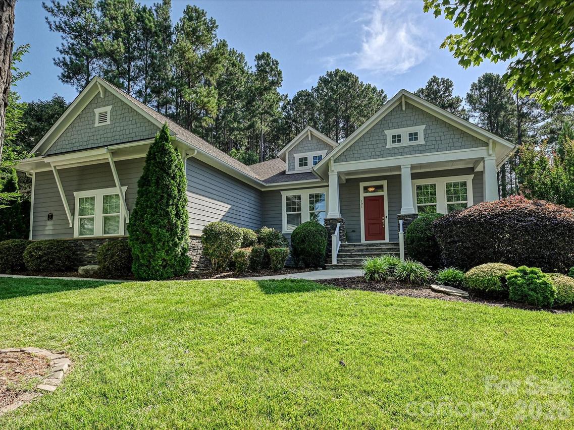 121 Heron Cove Dr., Mount Holly, NC 28120