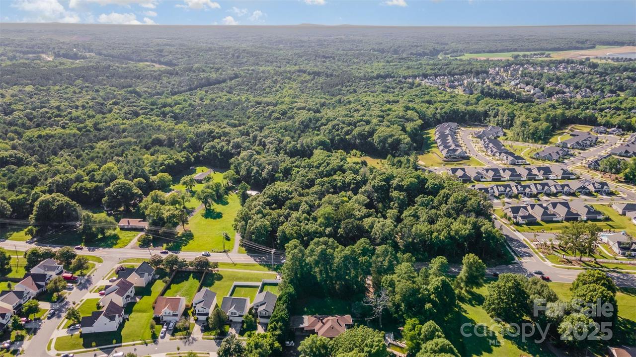 14035 Eastfield Rd., Huntersville, NC 28078