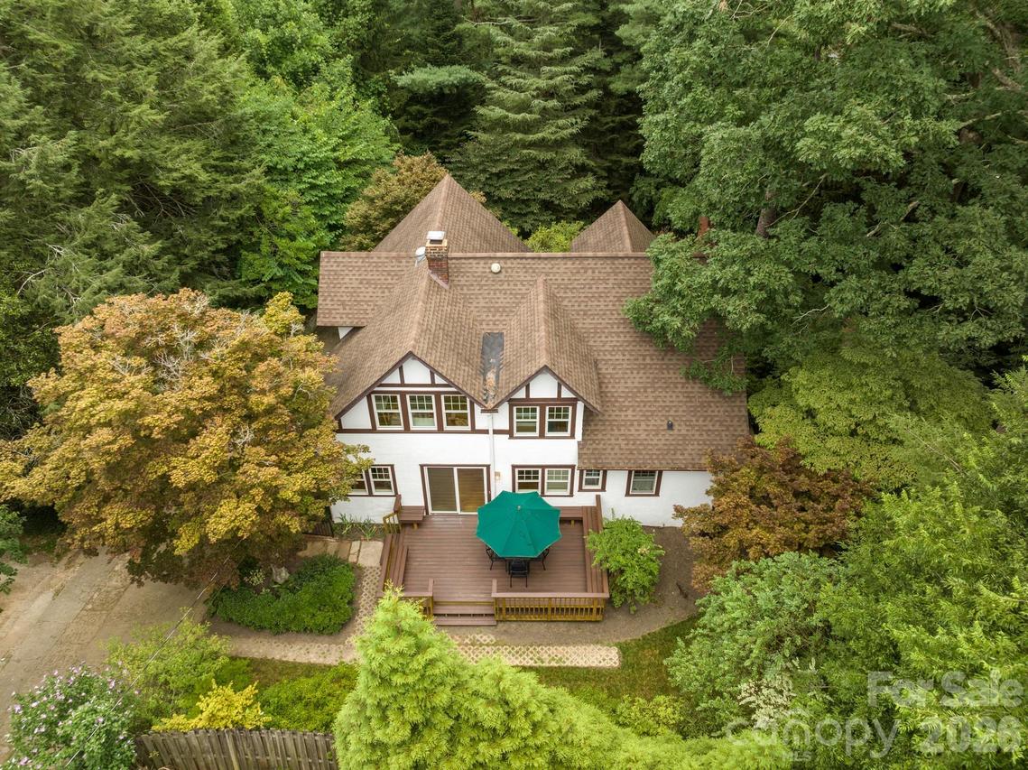 108 Lakewood Dr., Asheville, NC 28803