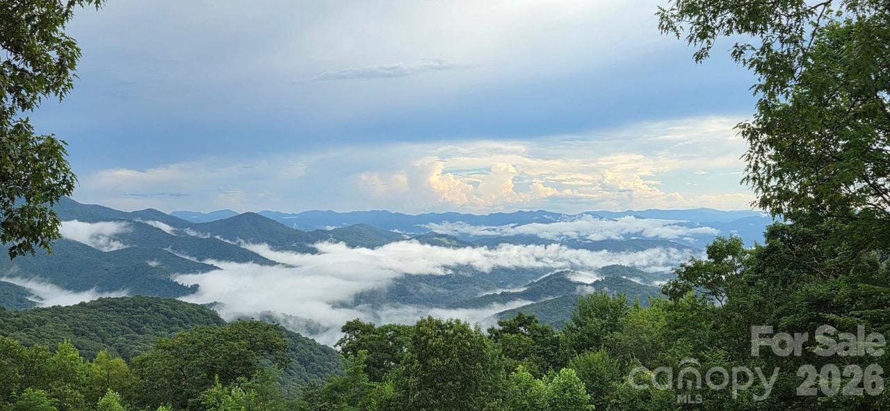 2222 Greenspire Dr., Sylva, NC 28779