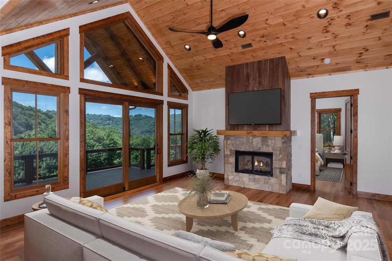 750 Silver Springs Dr. #43, Banner Elk, NC 28604