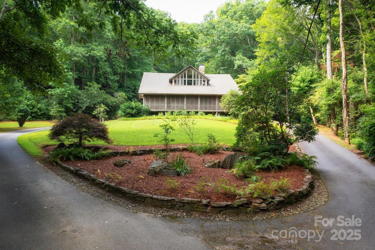 552 Avery Creek, Arden, NC 28704