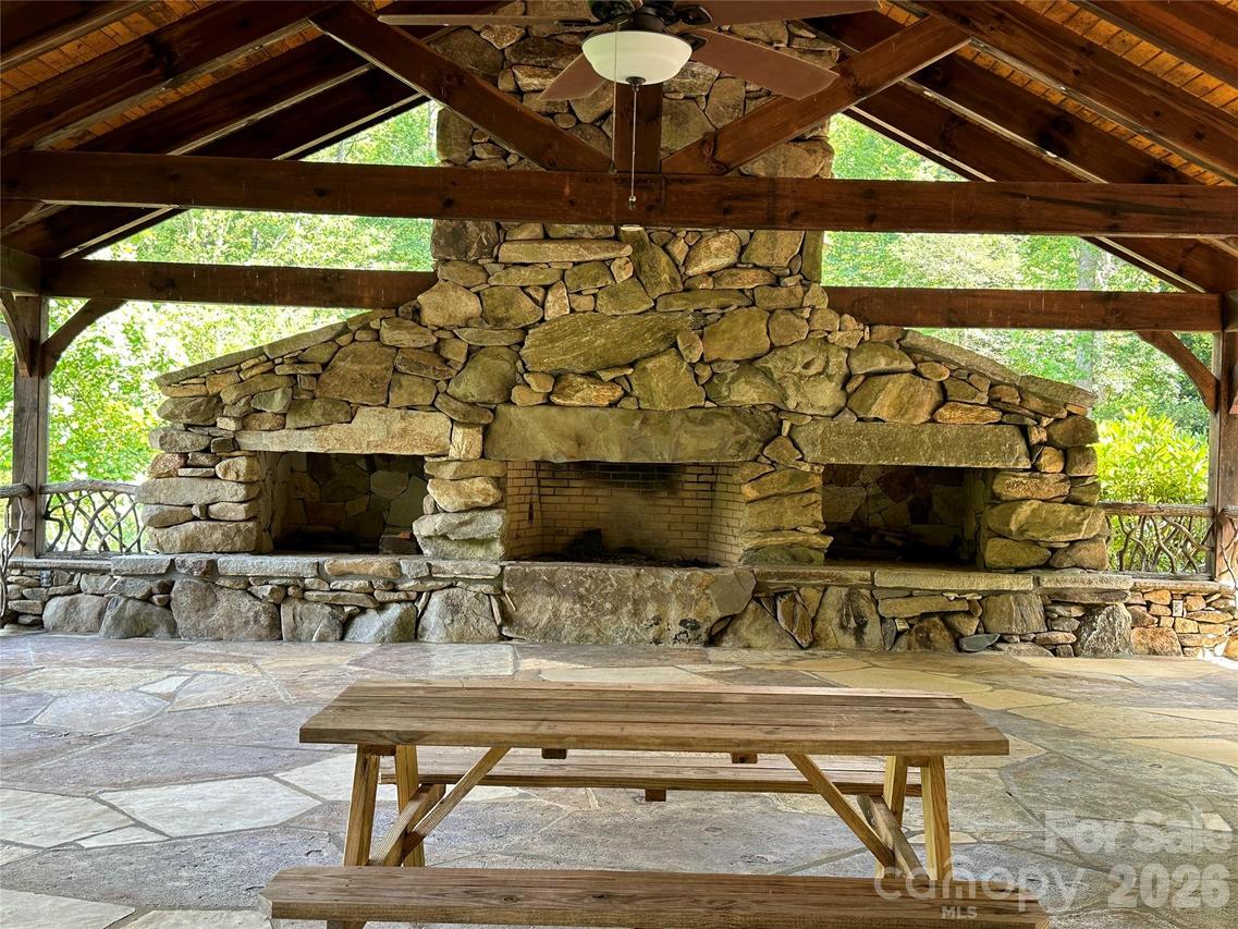 67 Peppervine Cir., Rosman, NC 28772