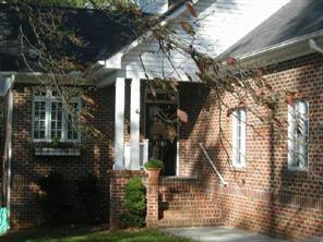 2323 Hassell Pl., Charlotte, NC 28209