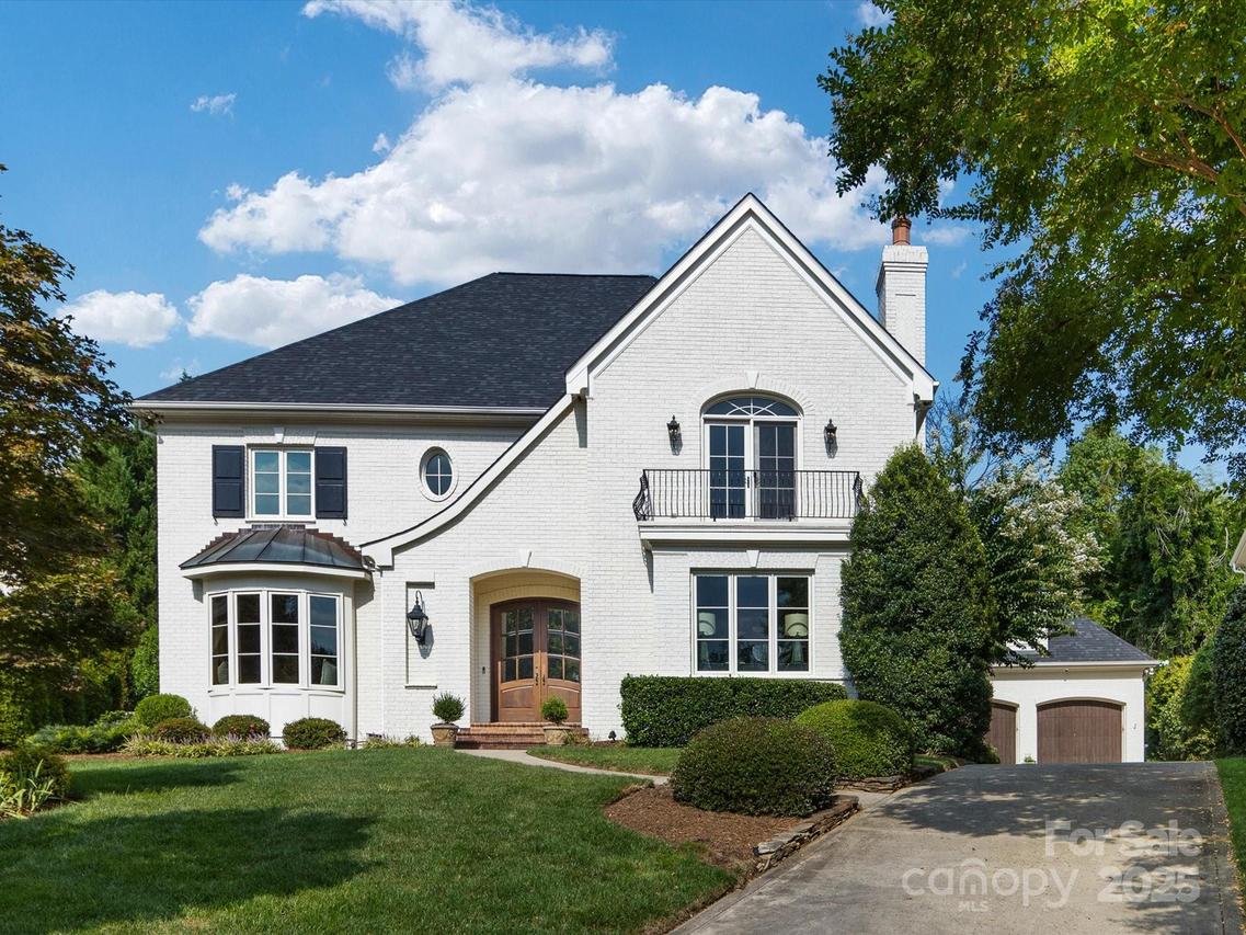 2209 Wrenwood Pond Ct., Charlotte, NC 28211