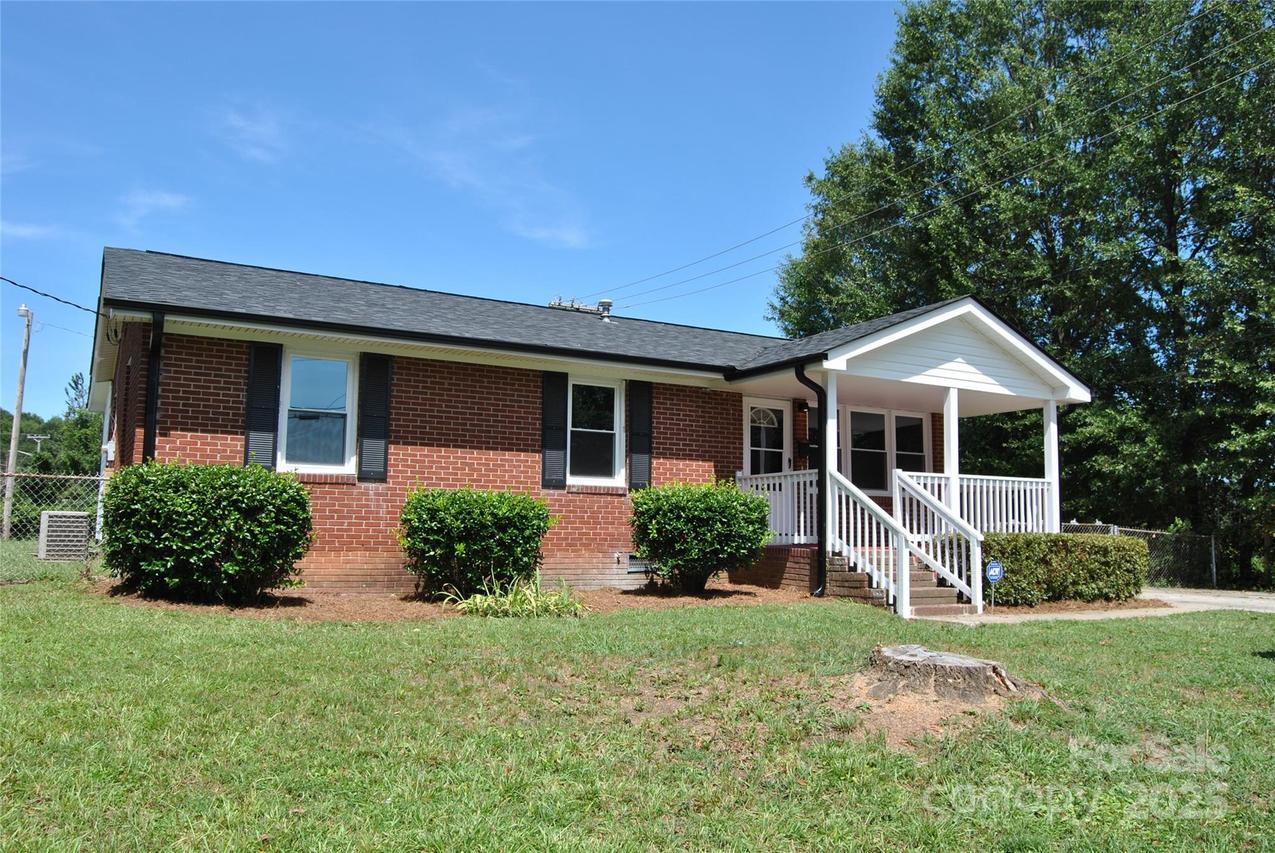 500 Doffin Ln., Gastonia, NC 28052