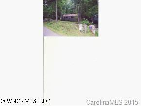 374 Springlake Rd., Maggie Valley, NC 28751