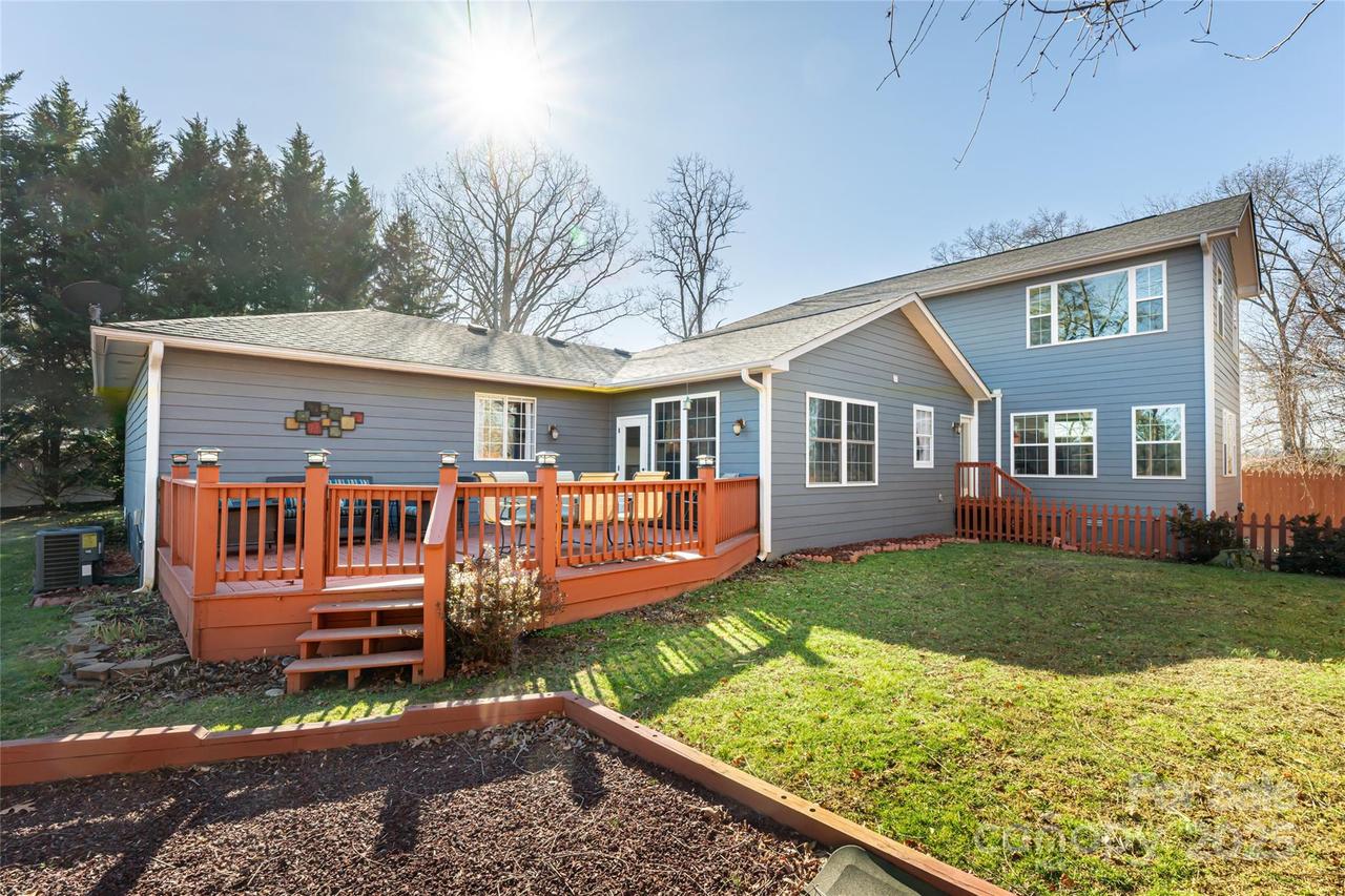 70 Wyatt St., Asheville, NC 28803