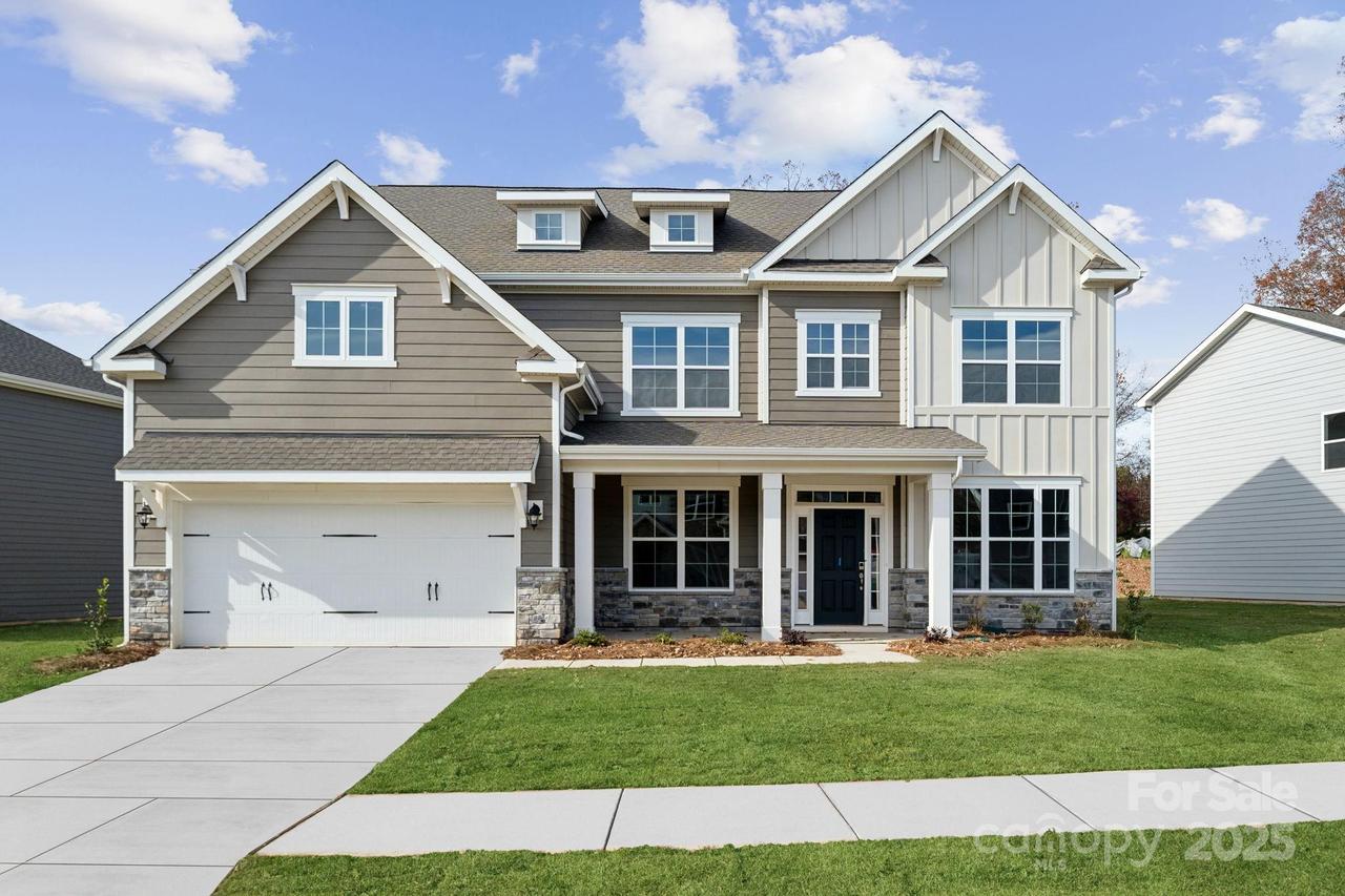 223 E Warfield Dr. #6, Mooresville, NC 28115