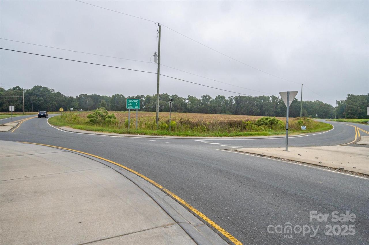 Sikes Mill Rd., Monroe, NC 28110