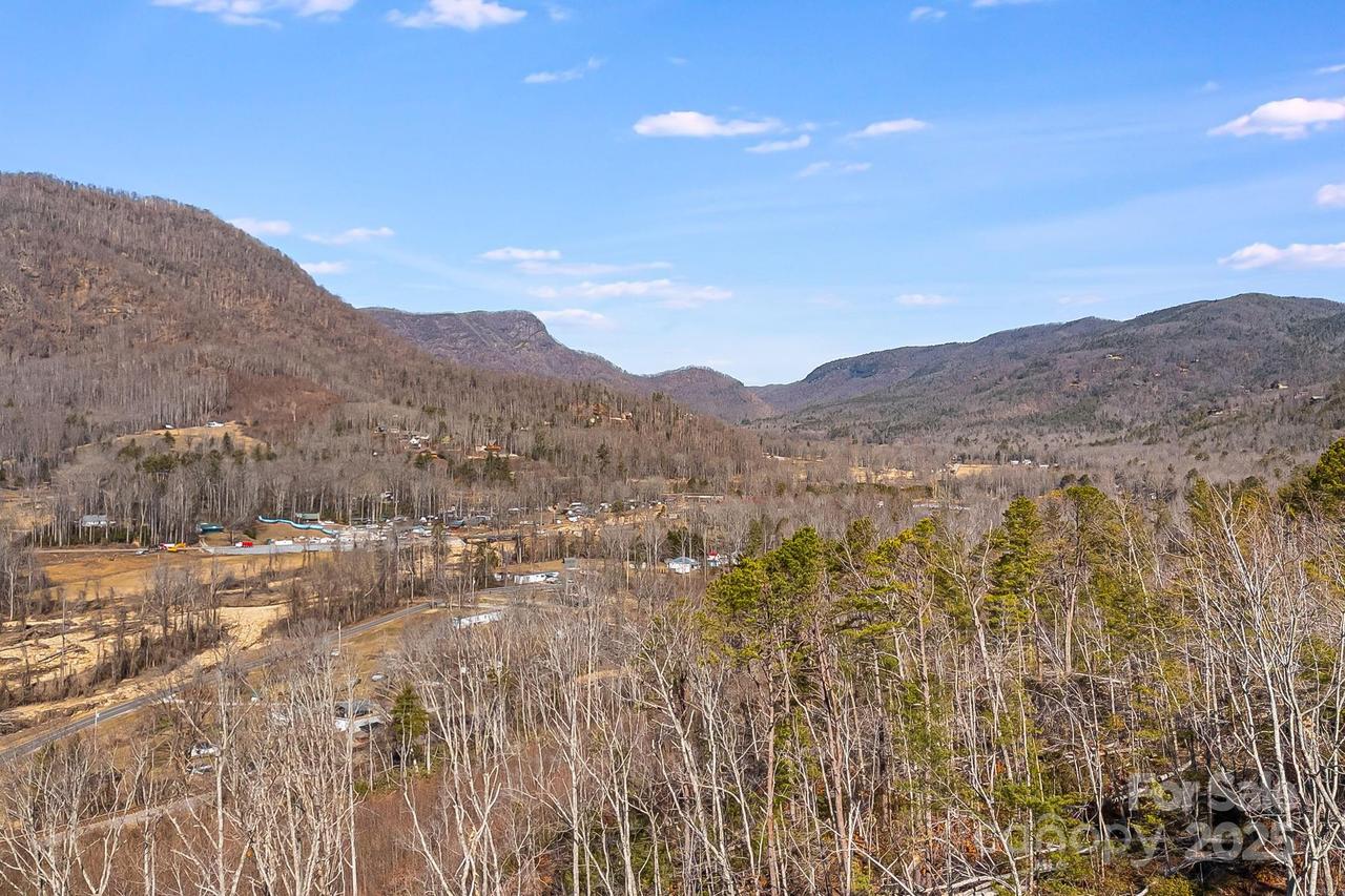 000 Fox Ridge Tr. #15 & 18, Marion, NC 28752