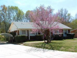 1726 Edgewater Dr., Charlotte, NC 28210