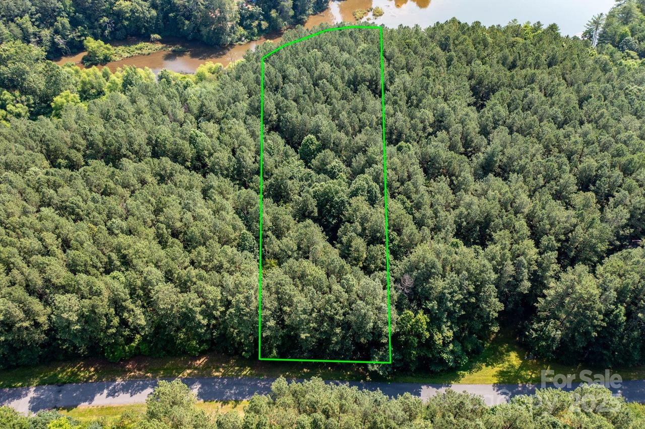 6092 Plantation Pointe Dr. #79, Granite Falls, NC 28630