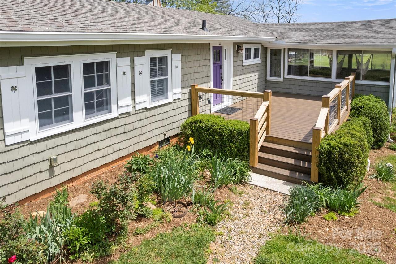 139 Neely Rd., Brevard, NC 28712
