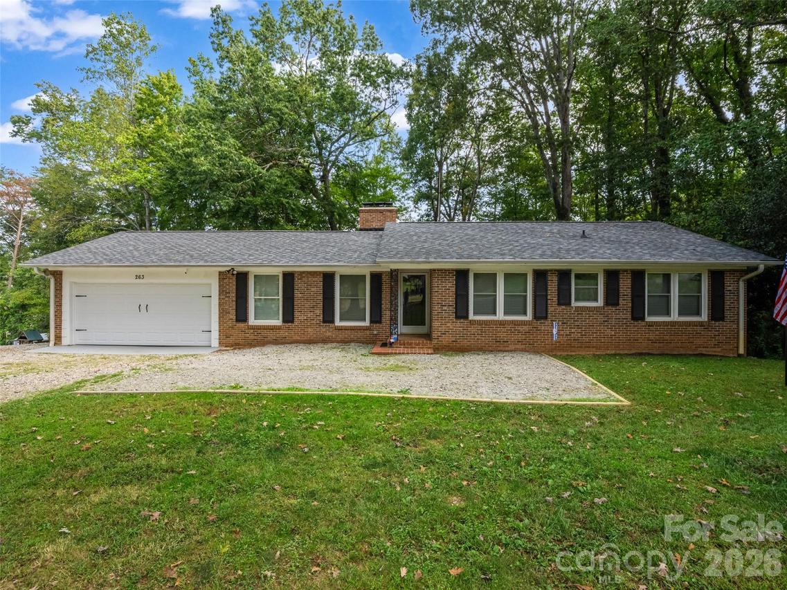 263 Blanton St., Columbus, NC 28722
