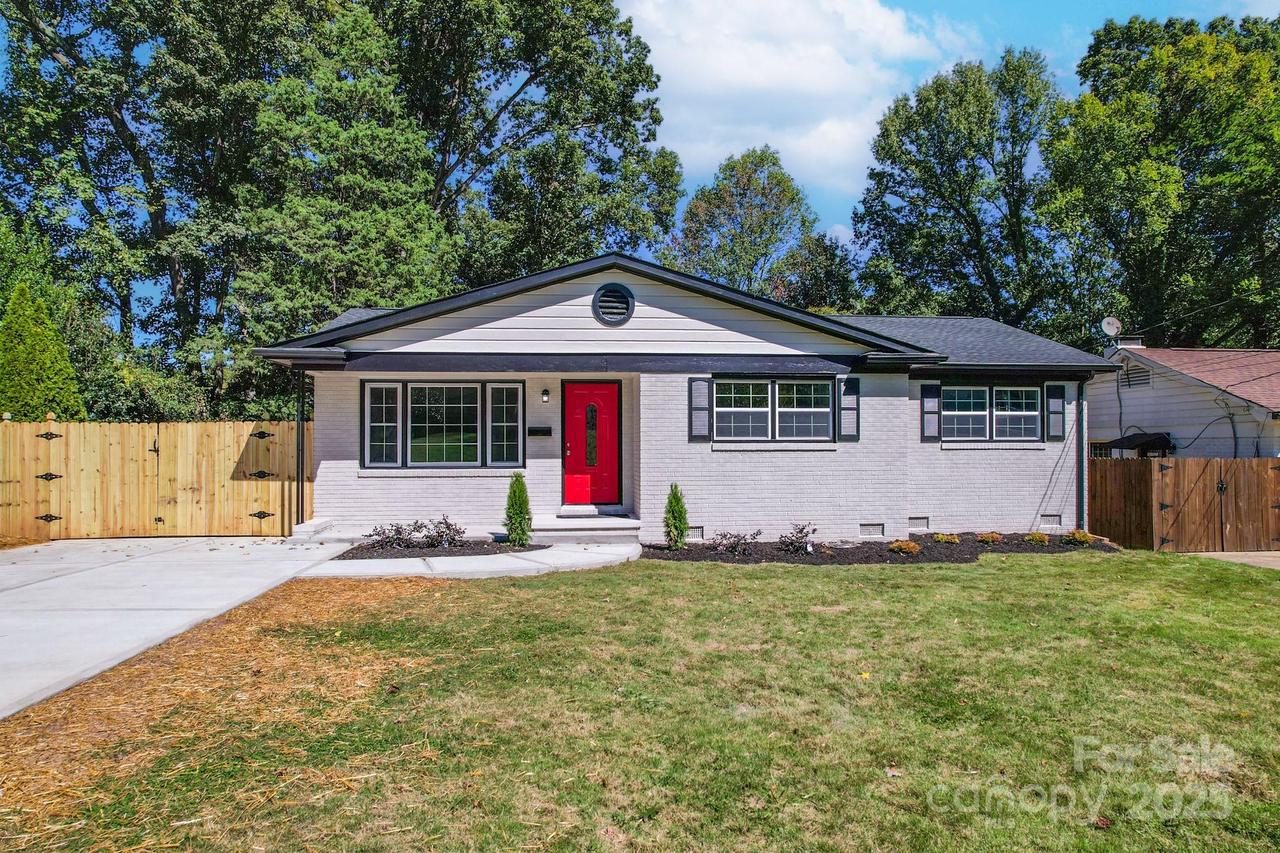 5323 Buena Vista Ave., Charlotte, NC 28205