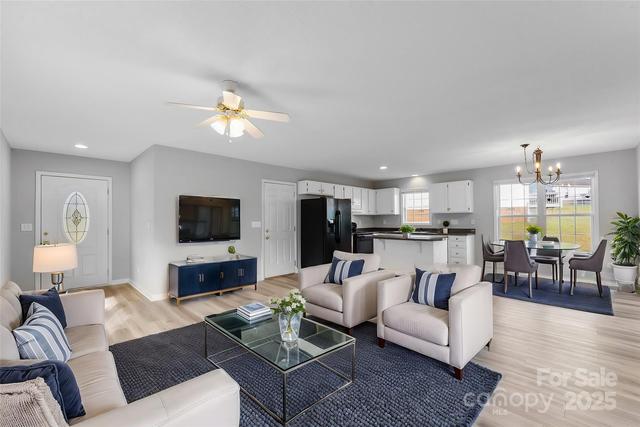 New Homes For Sale This Week That Attend Springmore Elementary: October 11th to October 17th