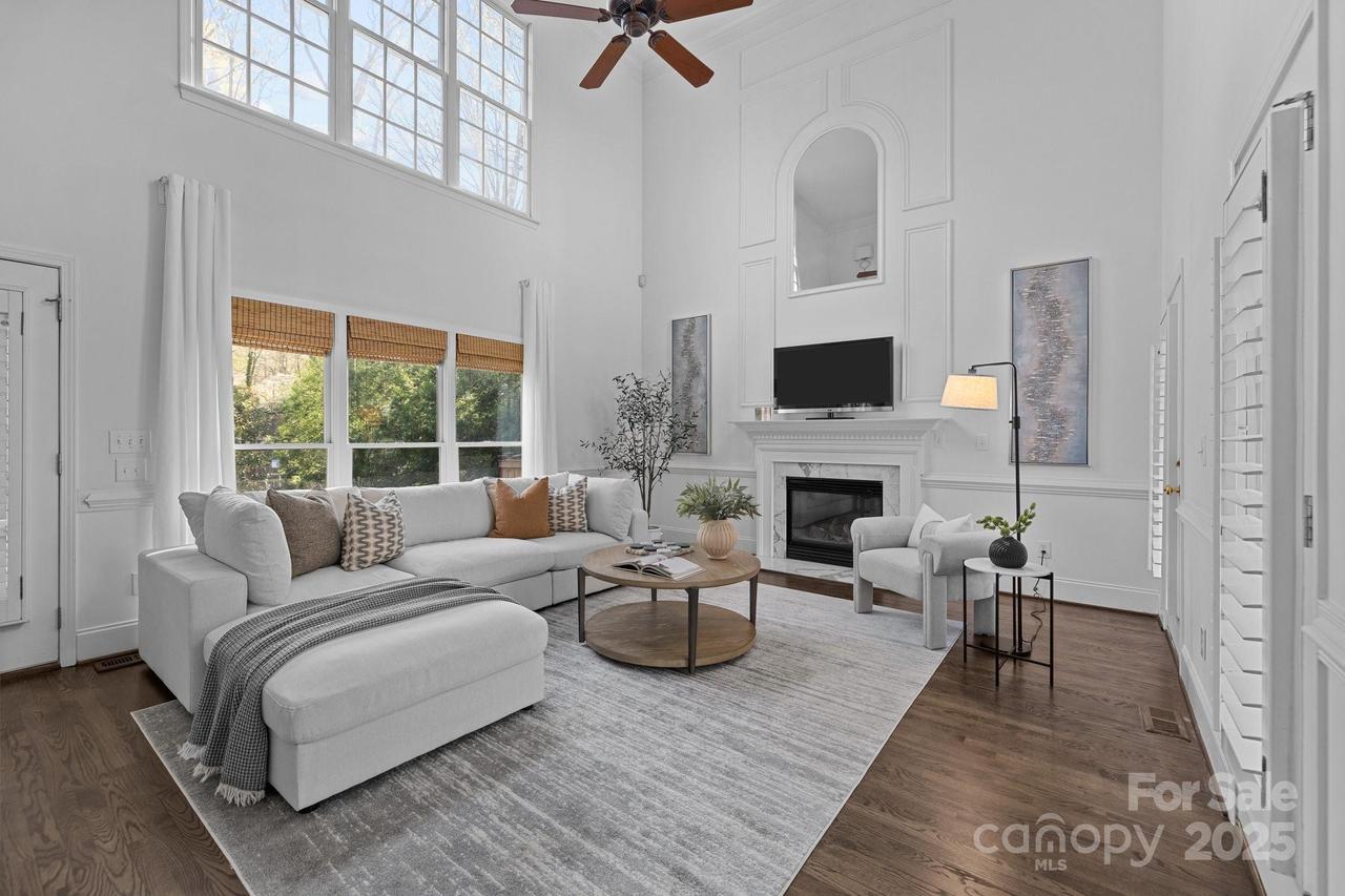5303 Shasta Hill Ct., Charlotte, NC 28211