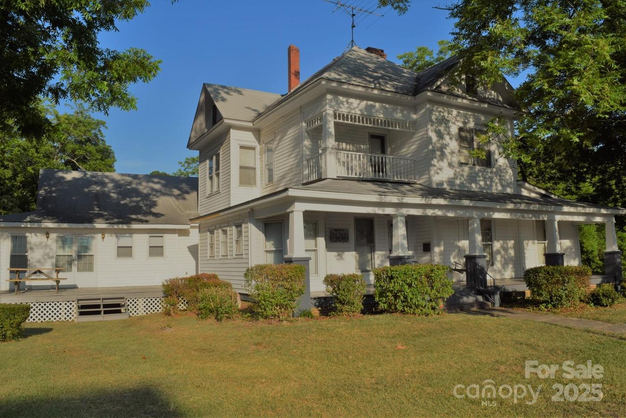 115 S Pearl St., Troy, NC 27371