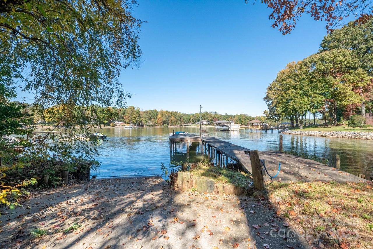 7608 Keistlers Store Rd., Sherrills Ford, NC 28673