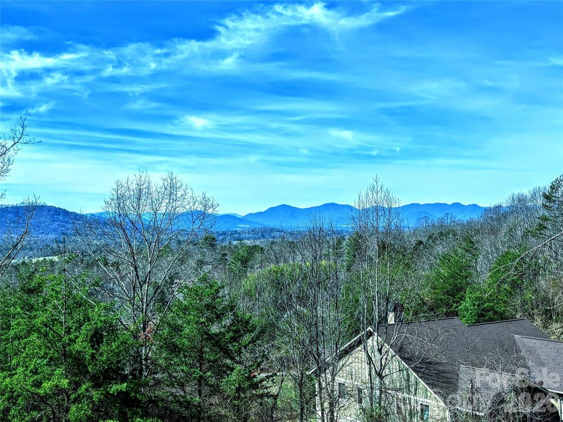 66 Hawtree Ct. #266, Weaverville, NC 28787