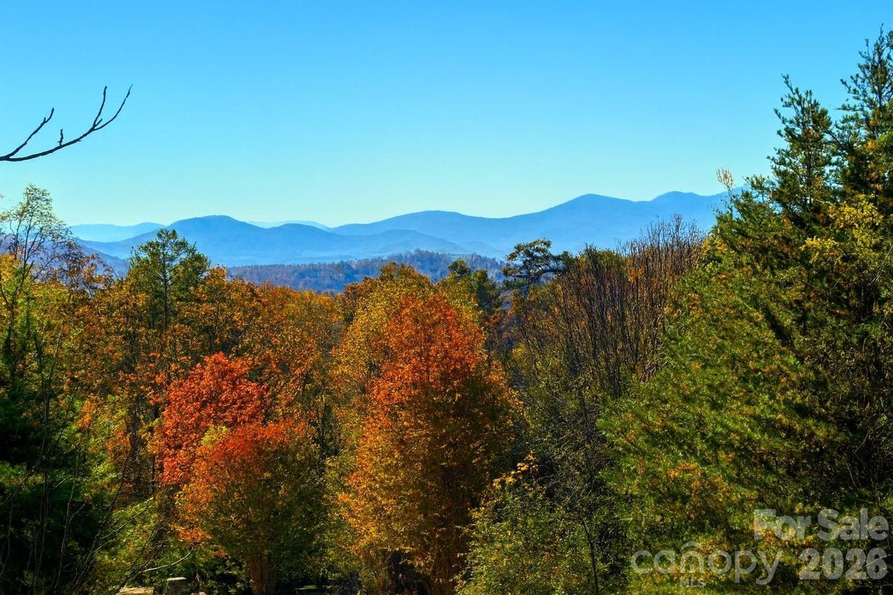 66 Hawtree Ct. #266, Weaverville, NC 28787