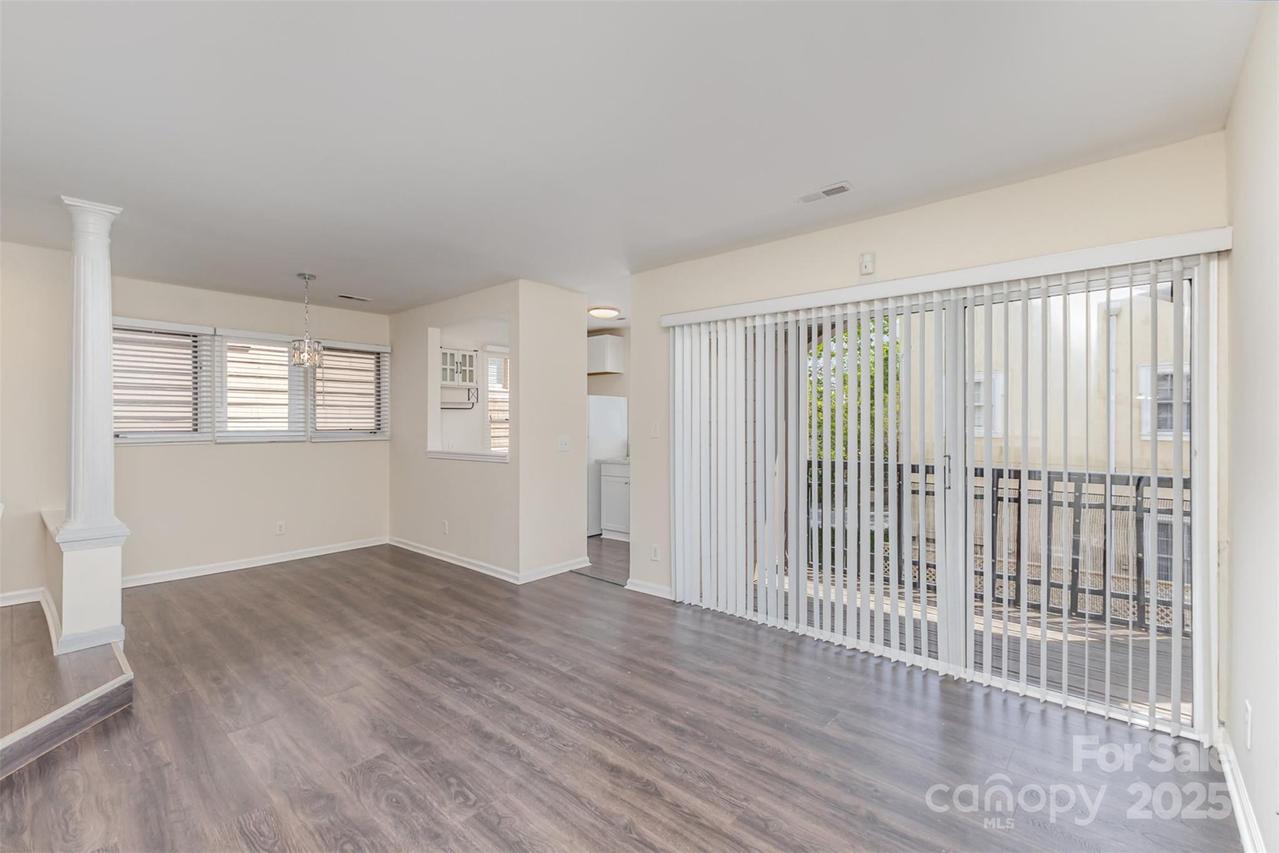 1101 E Morehead St. #32, Charlotte, NC 28204
