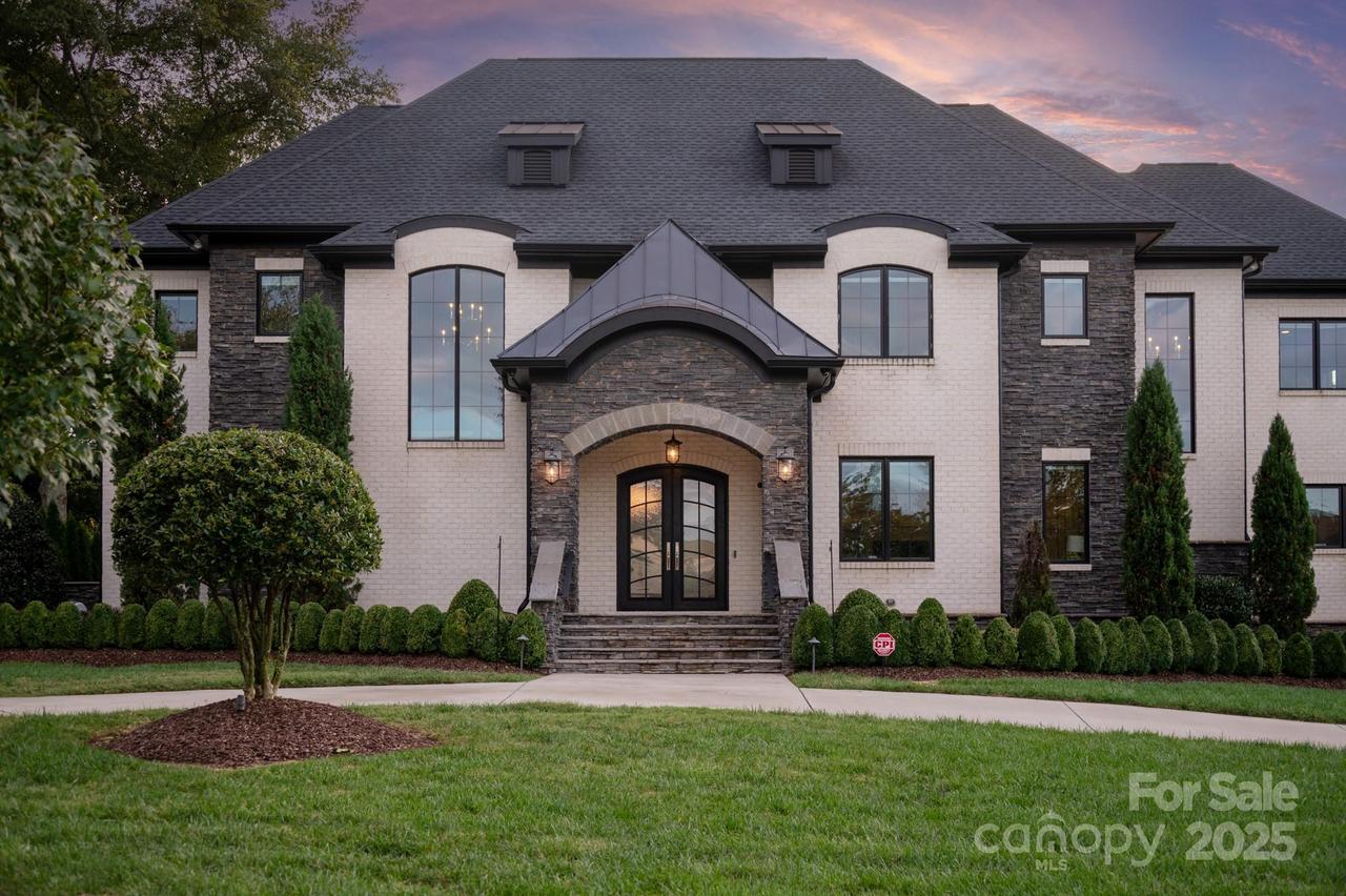 1400 Venetian Way Dr., Waxhaw, NC 28173