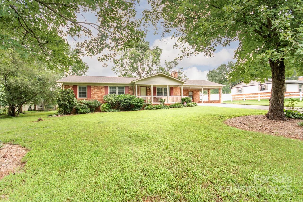 198 Dunlap Loop, Statesville, NC 28625