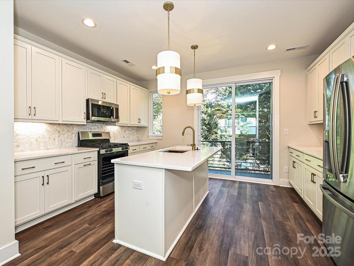 1421 Collier Walk Alley #CSW0209, Charlotte, NC 28205