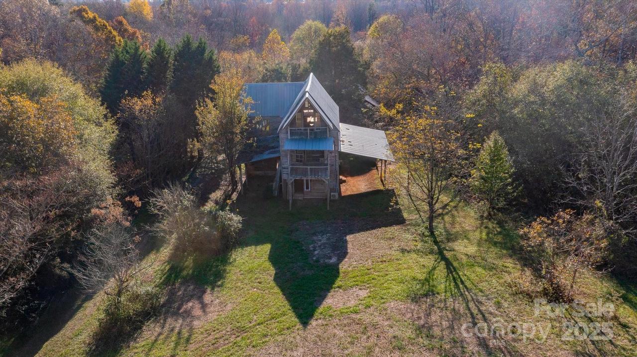 329 Grady Mcneilly Rd., Casar, NC 28020
