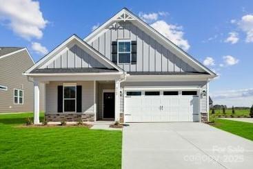 8364 Acadia Pkwy. #18, Sherrills Ford, NC 28673