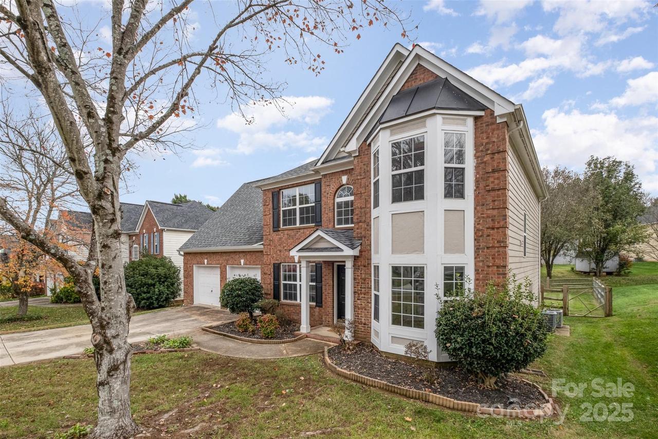 11918 Fox Glen Rd., Charlotte, NC 28269