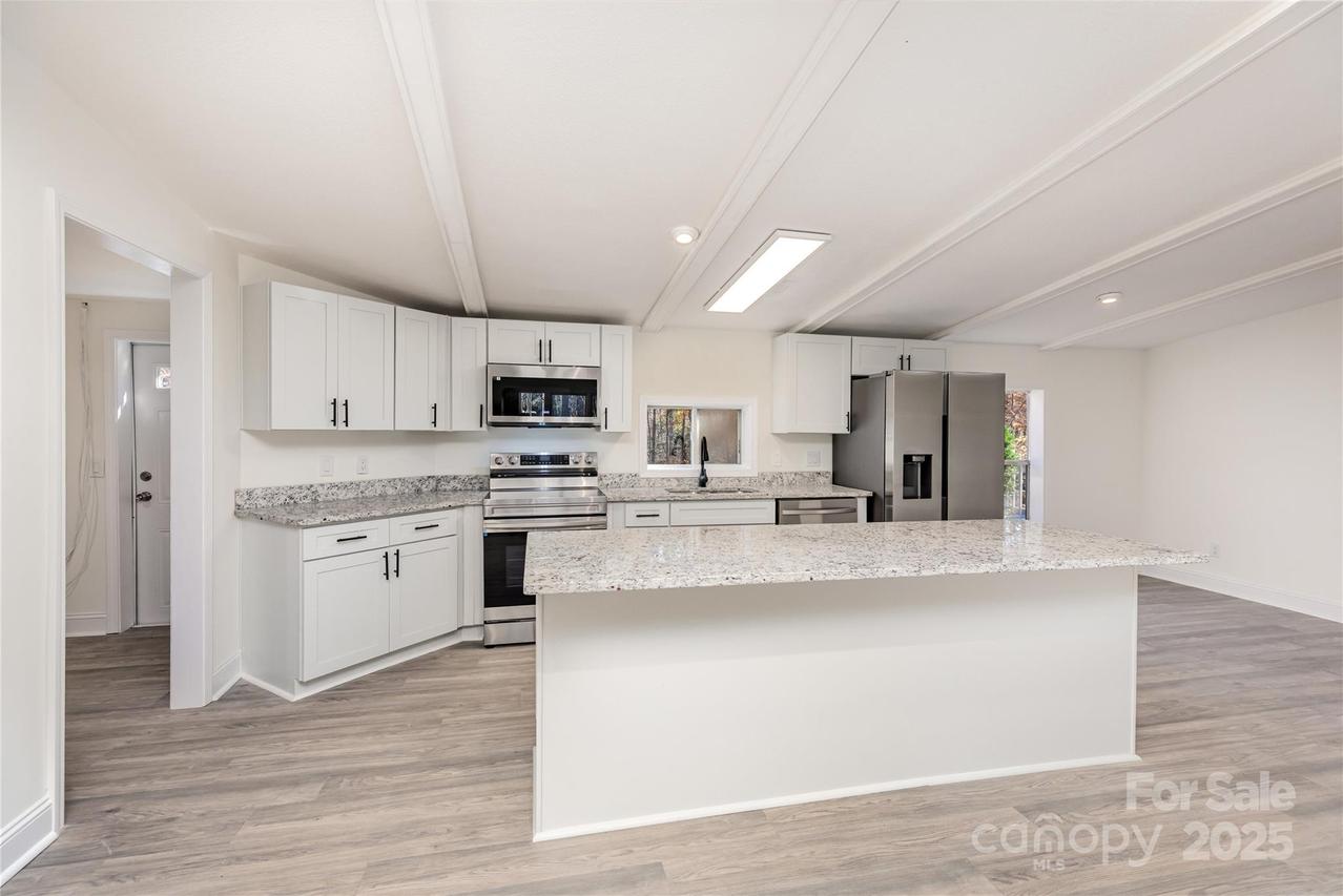 130 Old Lowesville Rd., Stanley, NC 28164