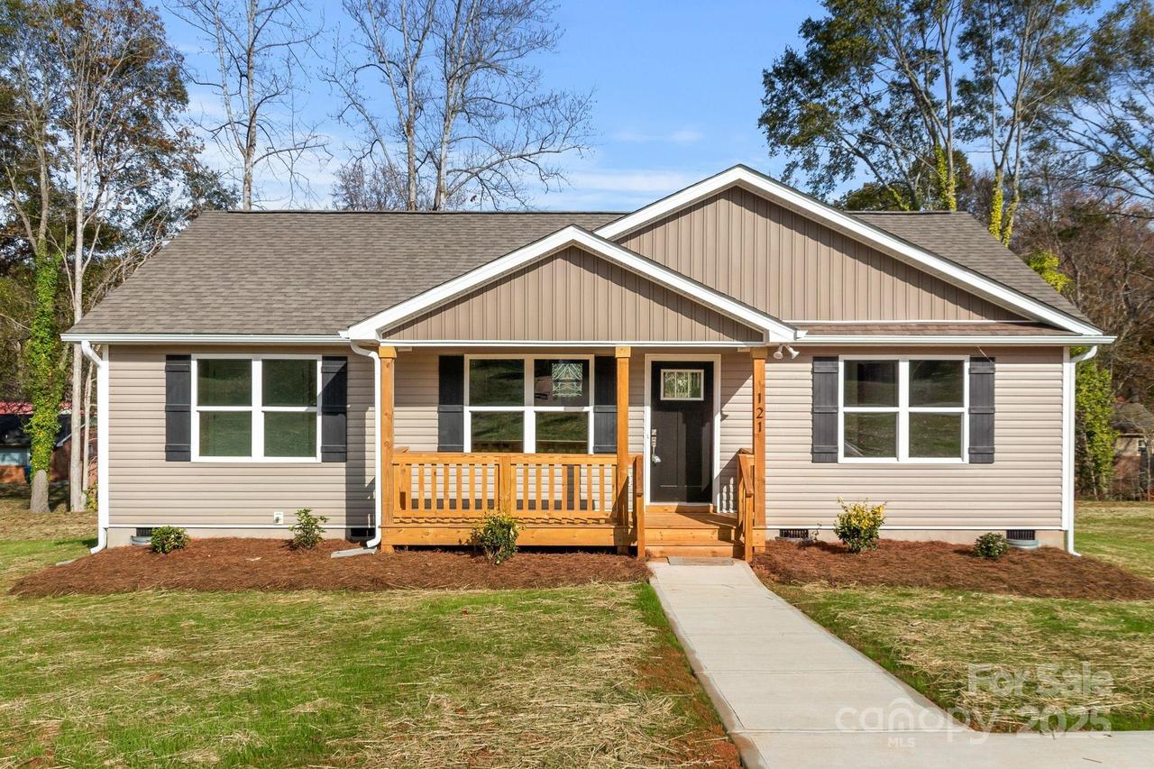 121 Orchard St. #3, Forest City, NC 28043