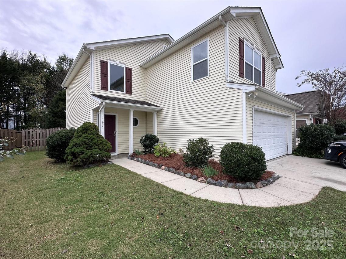 11635 Village Pond Dr., Charlotte, NC 28278