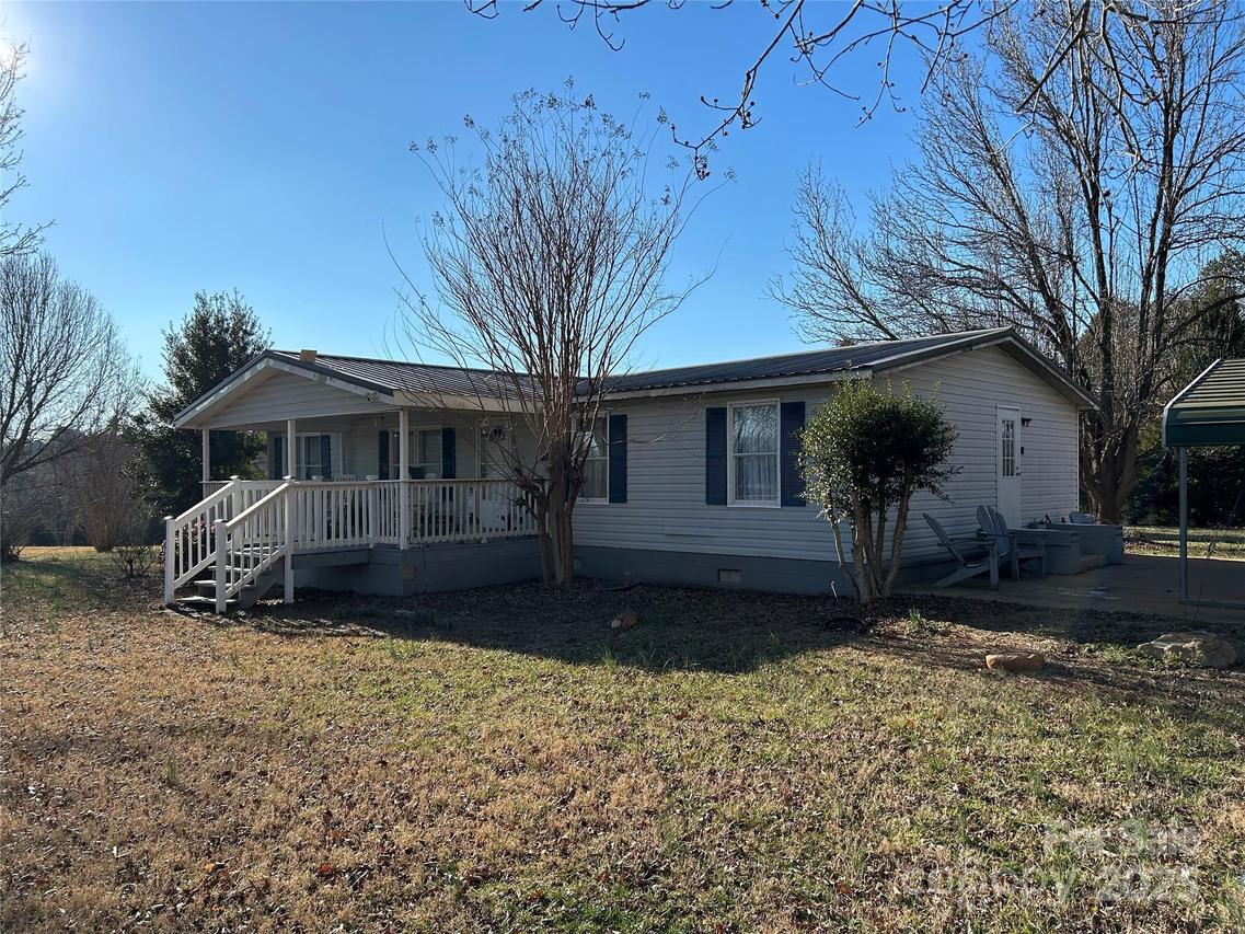 258 E Dalton Rd., Ellenboro, NC 28040