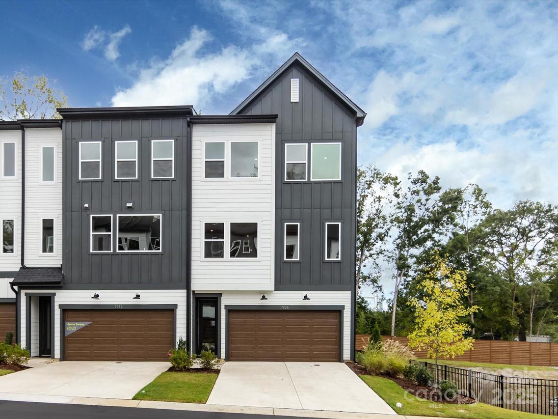 7928 Cedarsmith Ct., Charlotte, NC 28217