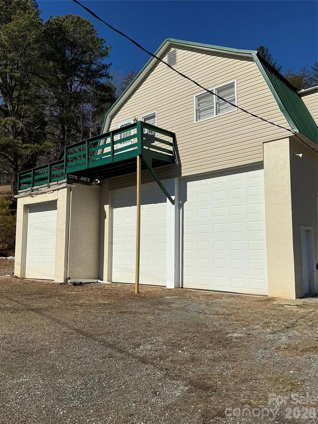 2664 Charles Teague Pl., Lenoir, NC 28645