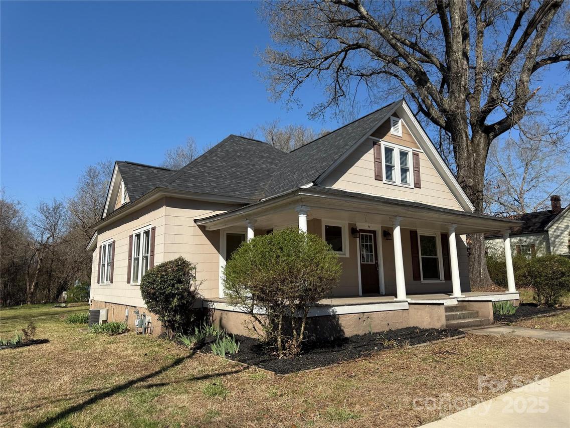 126 E Division Ave., Salisbury, NC 28144