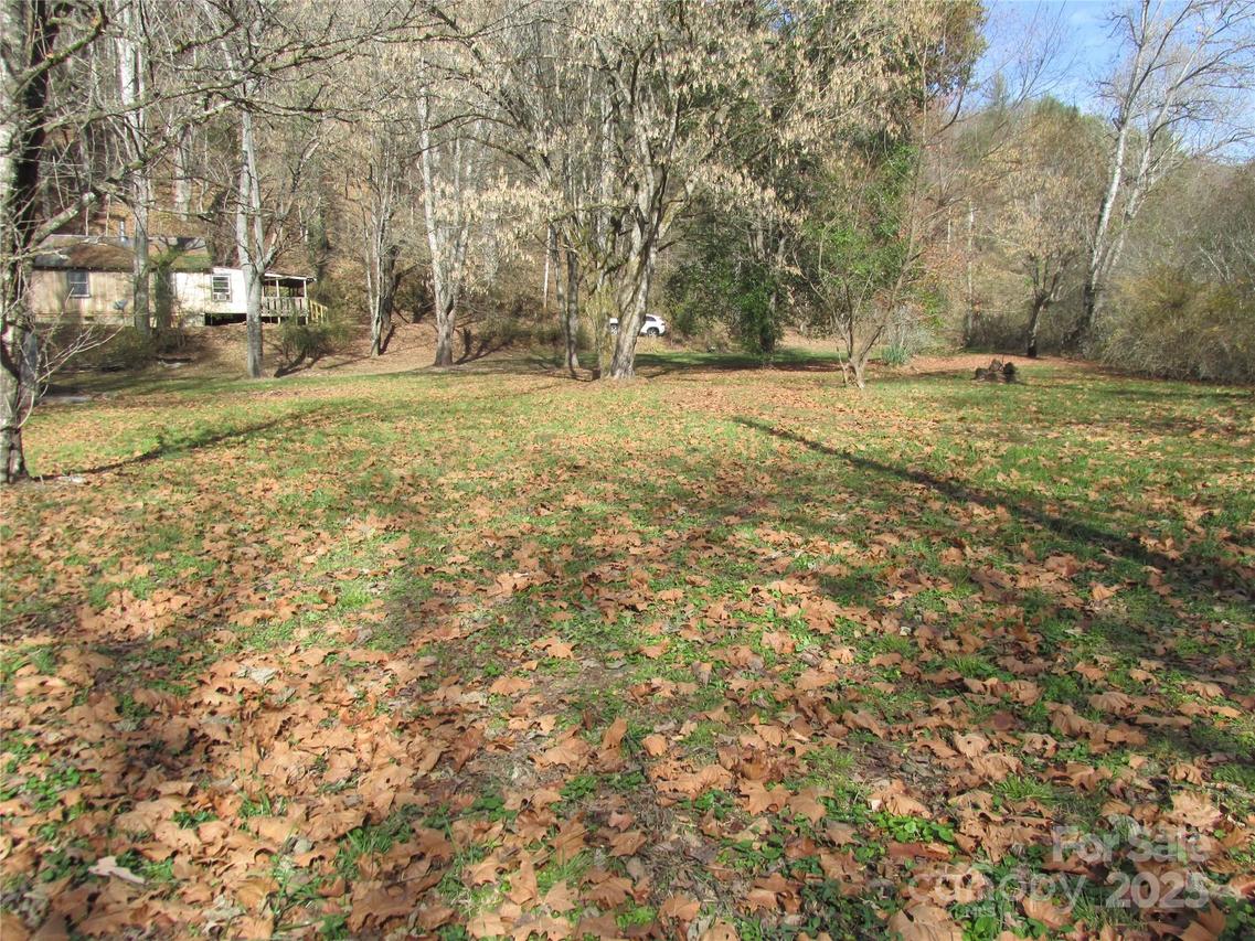 967 Moses Creek Rd., Cullowhee, NC 28723