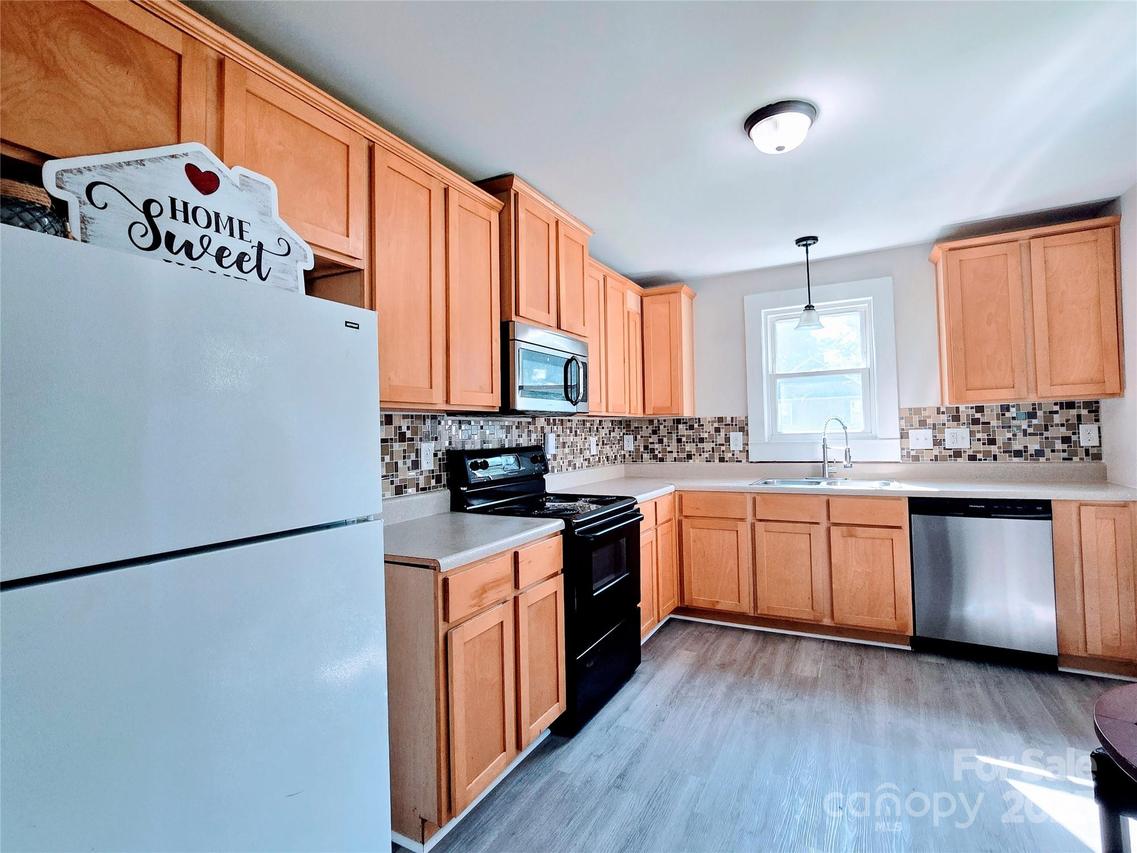 606 Carver St., Kannapolis, NC 28083
