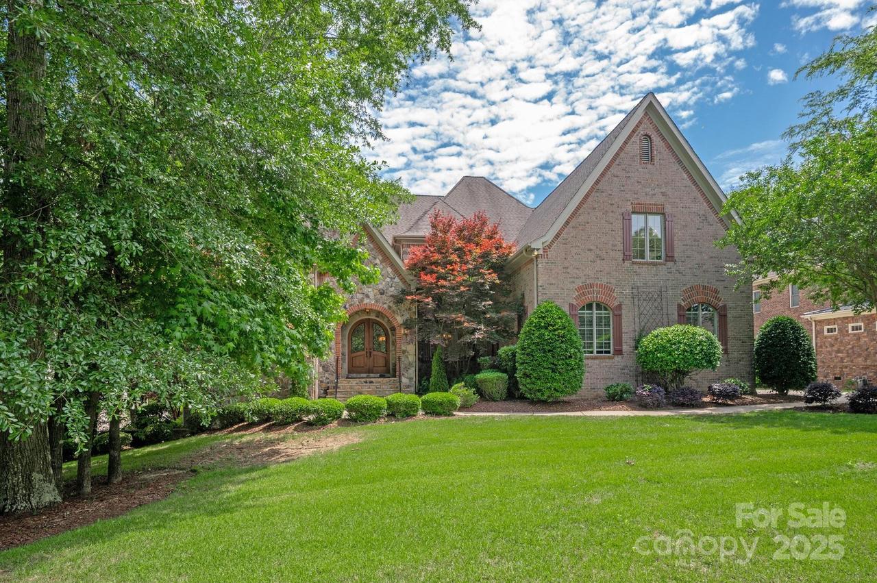 1716 Funny Cide Dr., Waxhaw, NC 28173