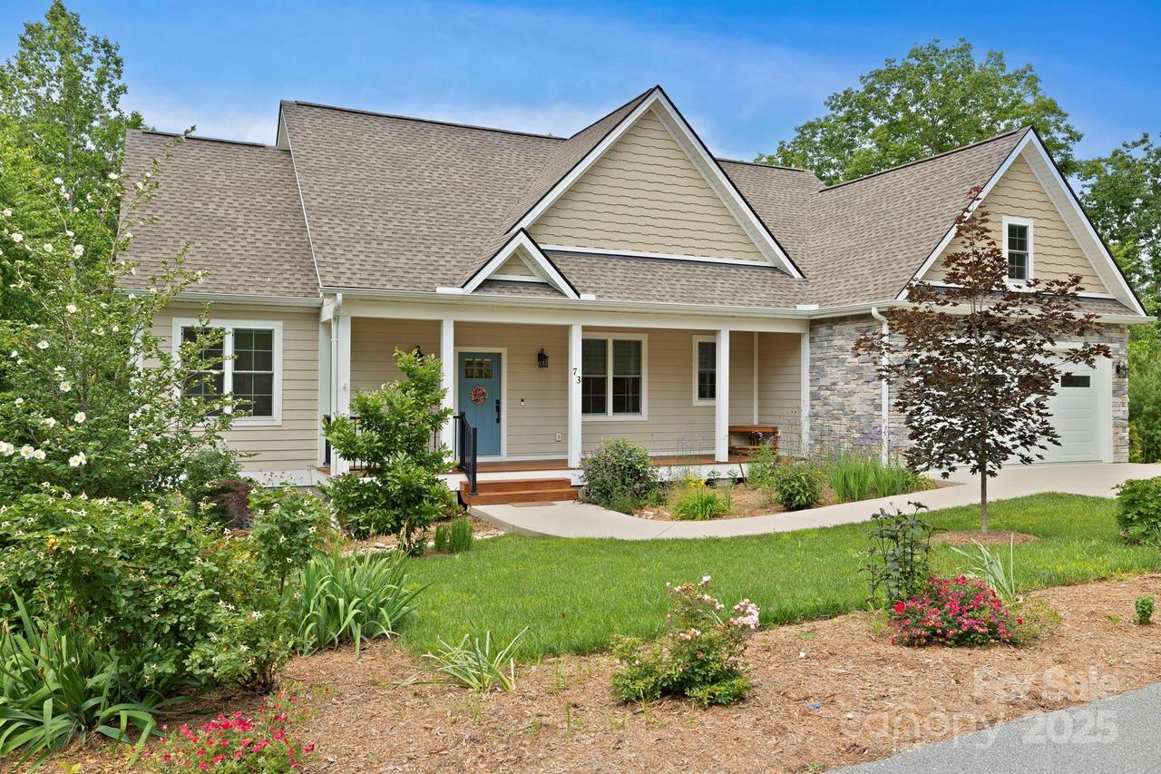 73 Wisdom Cove Rd., Flat Rock, NC 28731