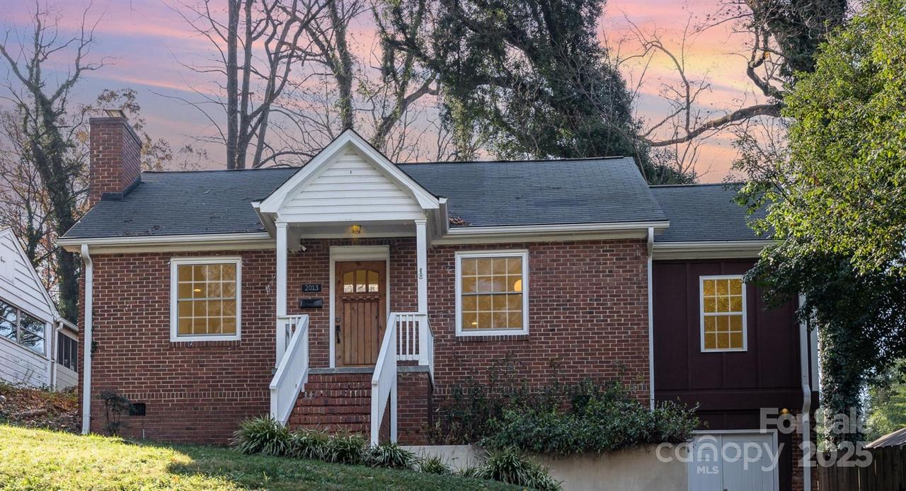 2013 Wood Dale Ter., Charlotte, NC 28203