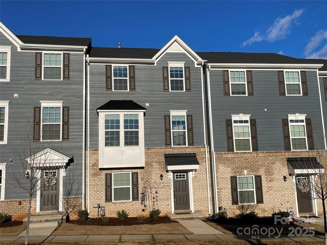 2133 Tupelo Grove Ln., Gastonia, NC 28054