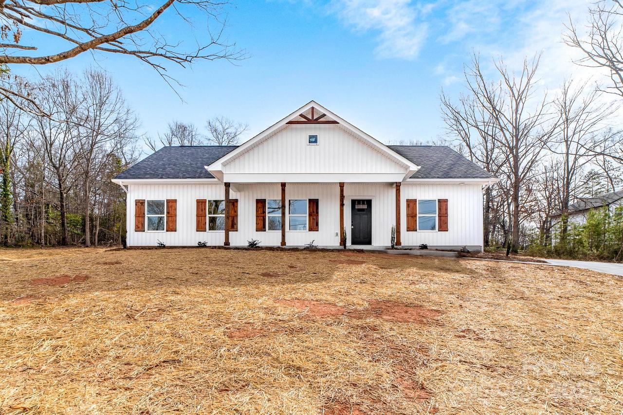 1306 Eddie St., Gastonia, NC 28054