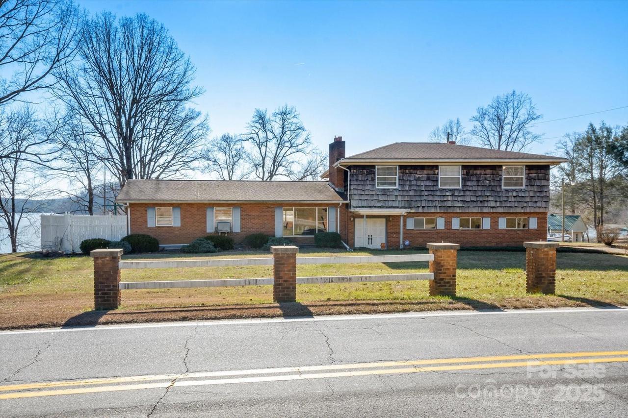 4186 Lake James Rd., Marion, NC 28752